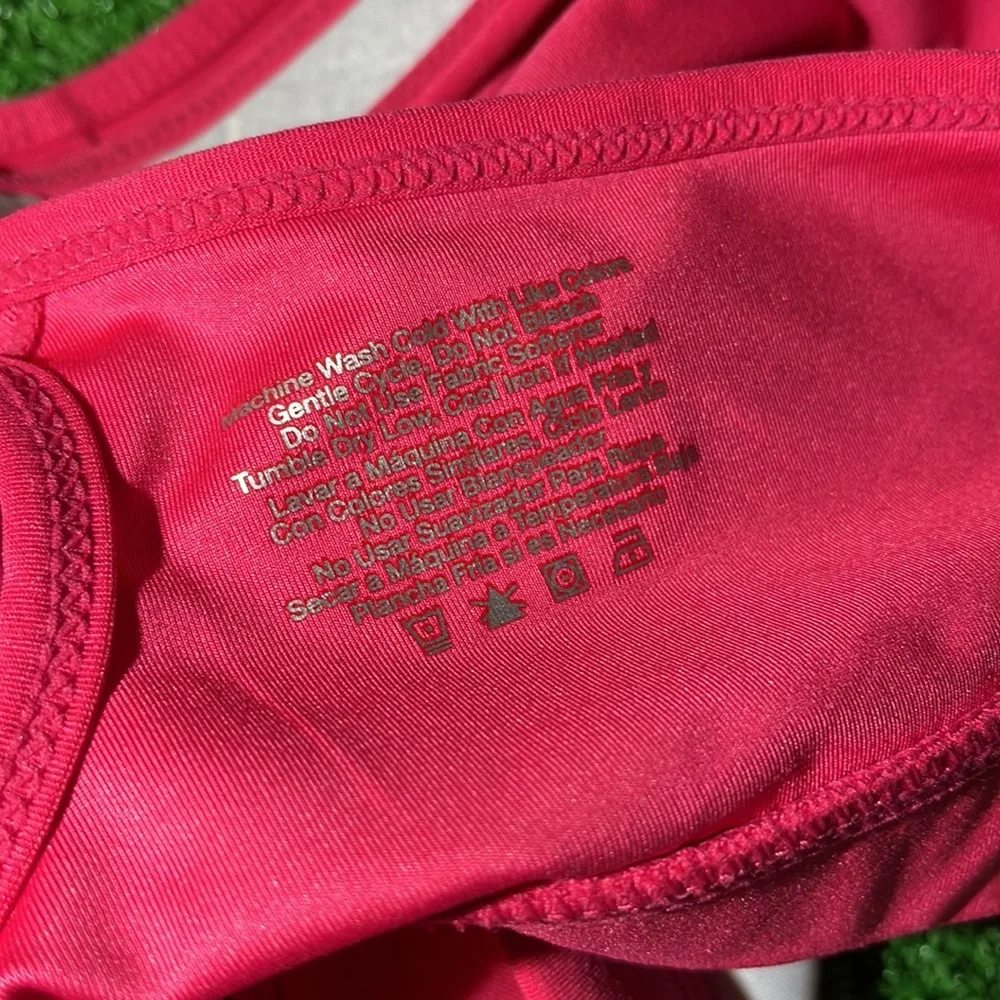 Women's Avia Hot Pink Sports Bra Size Large lightweight and breathable - Picture 6 of 6